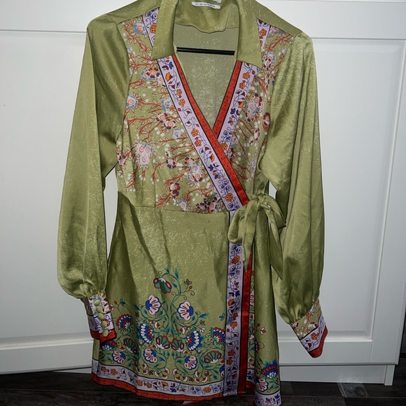 Urban Outfitters Sonia Satin Long Sleeve Wrap Dress. Only worn once. Like new - Picture 2 of 5